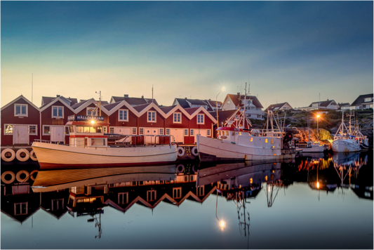 Boats on mirror